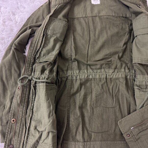 Like New✨ GAP Army Green Utility Jacket Size XS - Picture 10 of 12